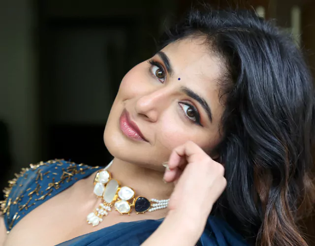 Iswarya Menon New Photos